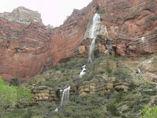 Movie 2: Cheyava Falls - camera stationary; 6 MB