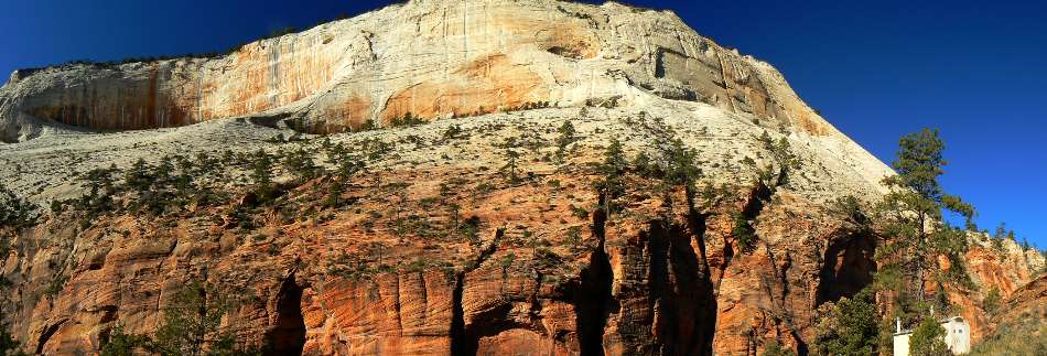 pano - scenic toilets at Scout Lookout, Zion - scroll L-R to view it 
all (2469 x 900 pixels, 872kb)